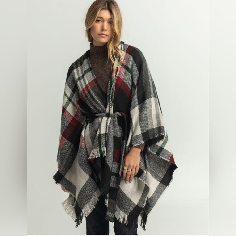 ‎David and Young checkered fray belted poncho